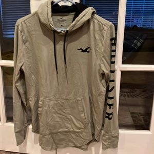 Men Hollister hoodie size XS. Grayish/green color